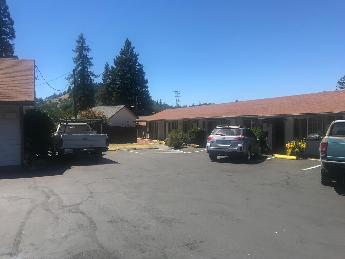 Lone Pine Motel Garberville Exterior foto